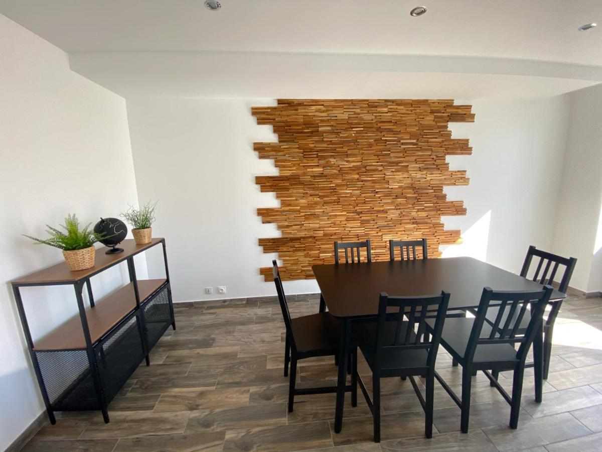 22 Chic & Cosy Grand Appart 92M2 Parking Gratuit Hypercentre Netflix Saint-Etienne  Eksteriør bilde